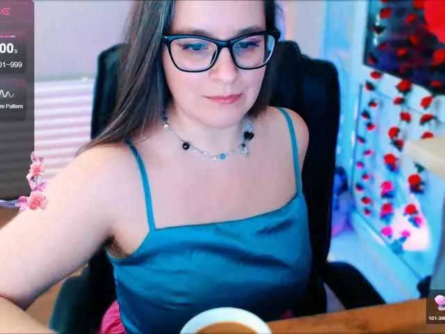 Offline Elizabeth-3 on BongaCams