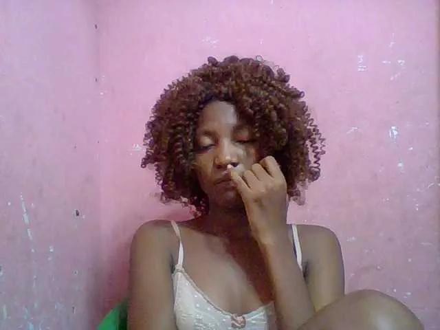 Offline Elizahhh on BongaCams