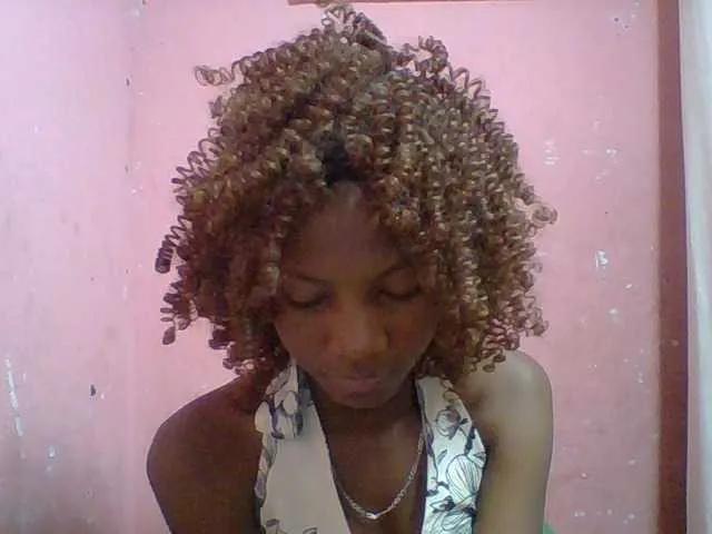 Offline Elizahhh on BongaCams