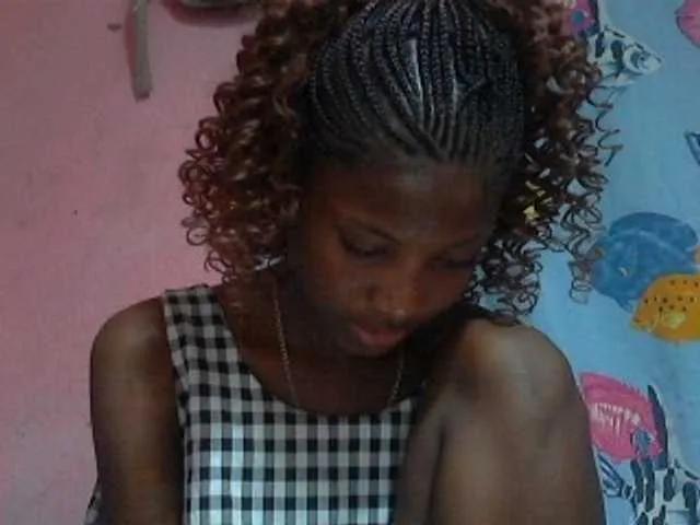 Offline Elizahhh on BongaCams