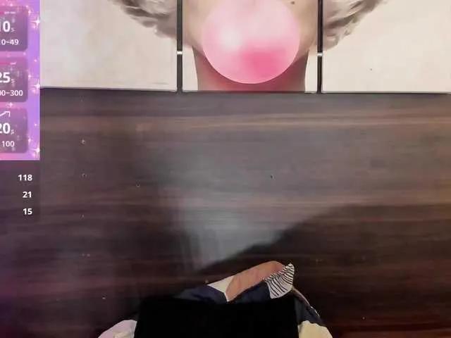 Freechat Emily-Rivera78 on BongaCams