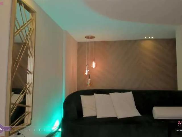 Offline ErikaBenz on BongaCams