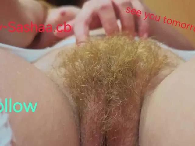 Offline Erotic-cum on BongaCams