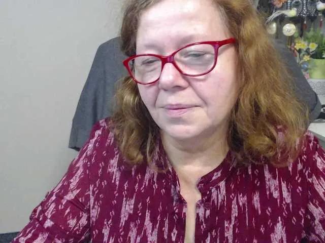 Offline flirty-adele on BongaCams