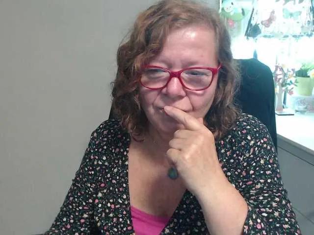 Offline flirty-adele on BongaCams