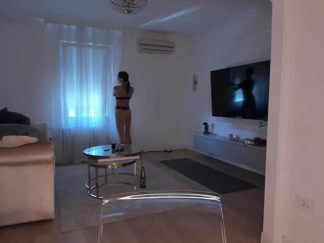 Offline Foxe-Sailey on BongaCams