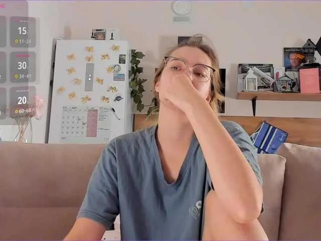 BongaCams Girlalonehome is Freechat Girlalonehome — Freechat on BongaCams