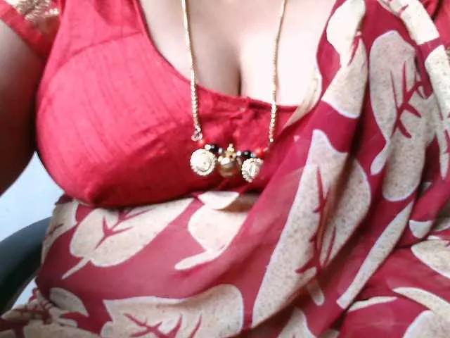 Freechat hotpavitra on BongaCams