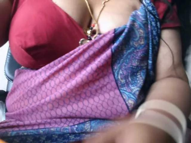 Freechat hotpavitra on BongaCams