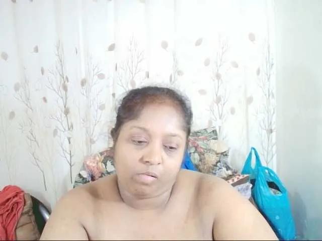 Indiantasha — PLAY WITH MY NIPPLES