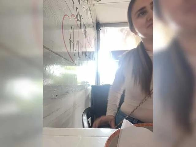 Offline IsabellaStil on BongaCams