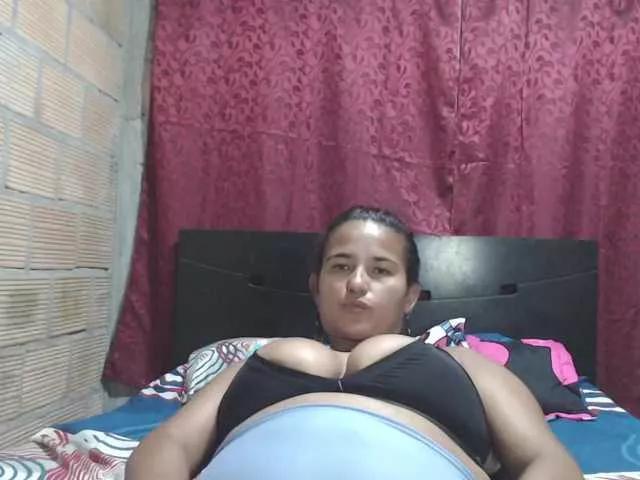 Offline isabellegree on BongaCams