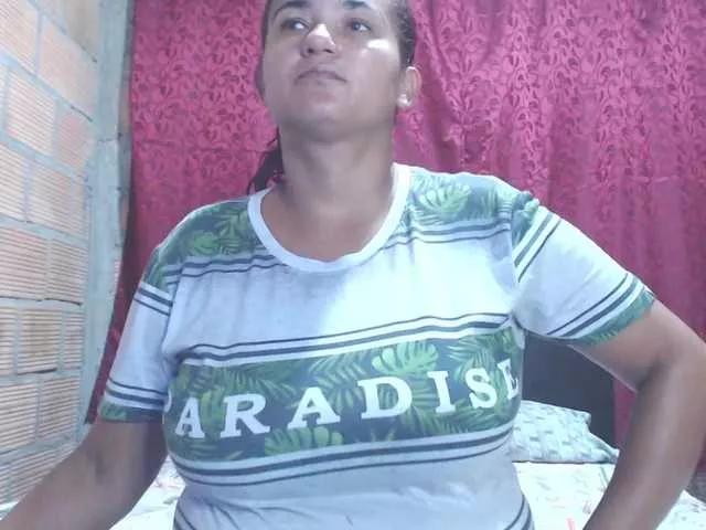 Offline isabellegree on BongaCams