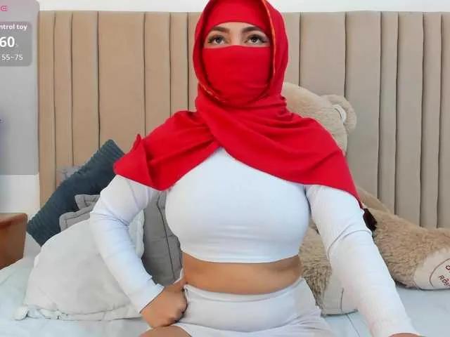 Offline izadii on BongaCams