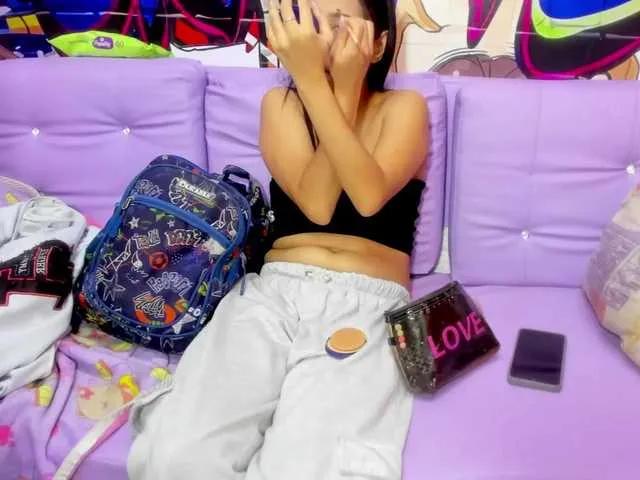 Offline jessi-and-boy on BongaCams