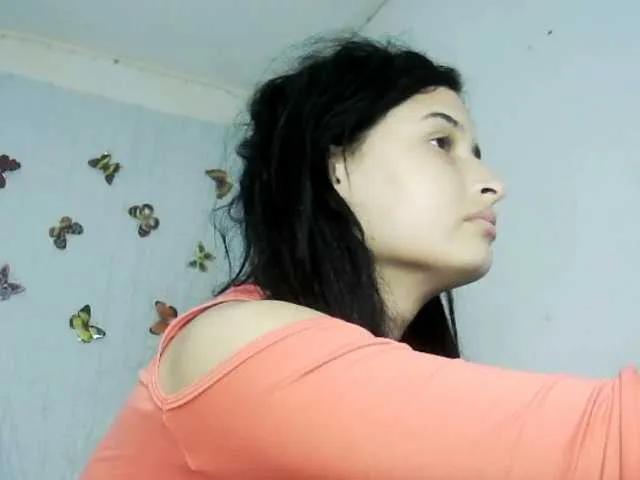 Offline Jhoselin26 on BongaCams