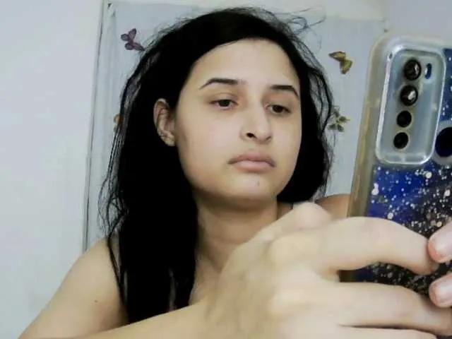 Offline Jhoselin26 on BongaCams