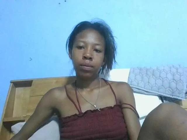 Freechat karamel-sexy on BongaCams