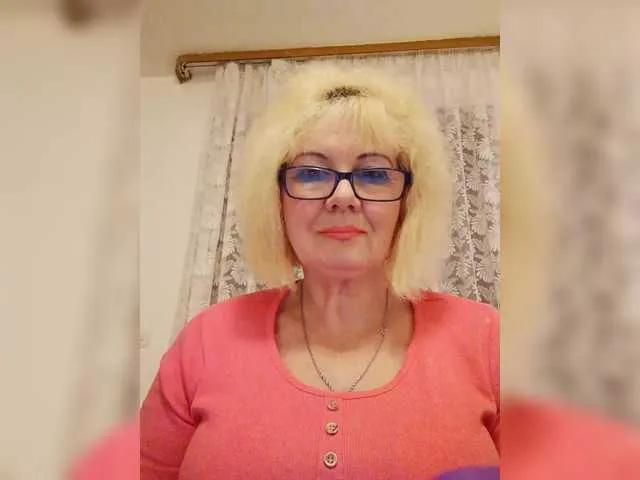 KASANDRABOLOSHKA on BongaCams