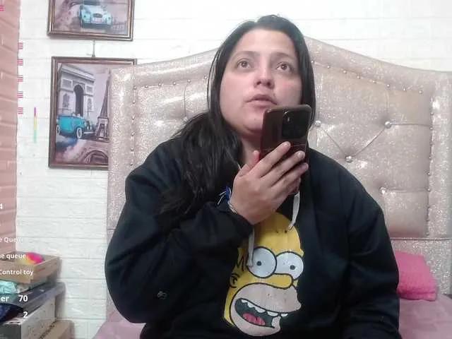 KataleyaStiward on BongaCams 