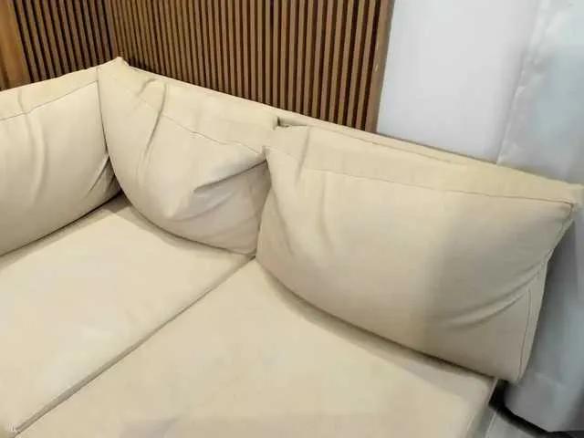 Offline KayLov on BongaCams