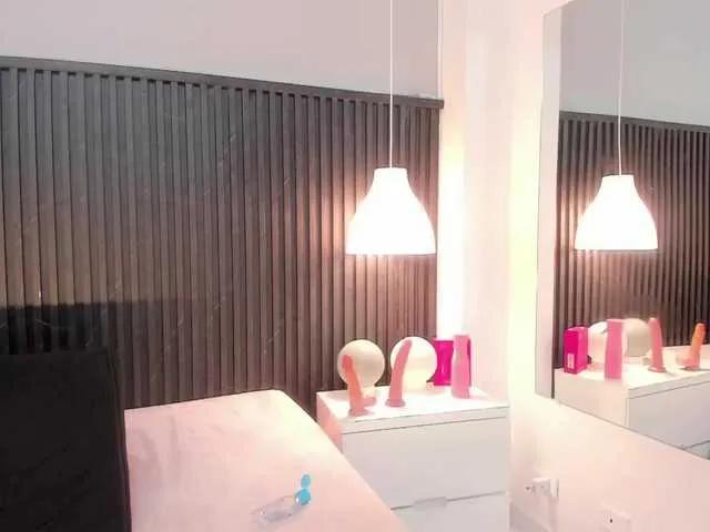 Freechat keisha-collins on BongaCams