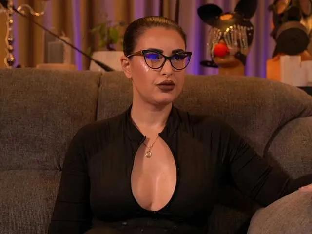 KellyKent on BongaCams 