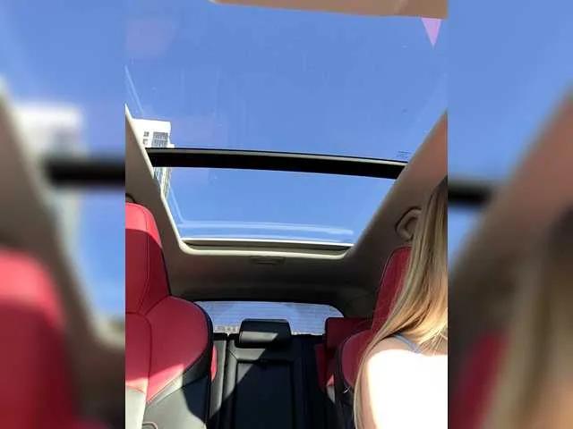 Freechat lana-lana03 on BongaCams