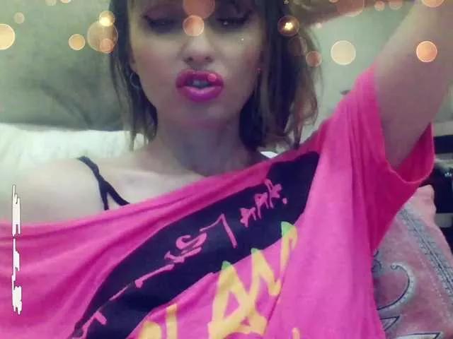 Freechat lilisexy14 on BongaCams