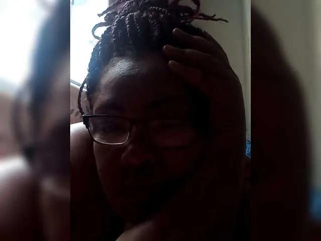 Lilith826 on BongaCams 