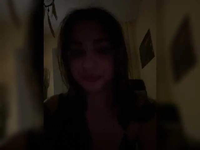 Lisana1 on BongaCams