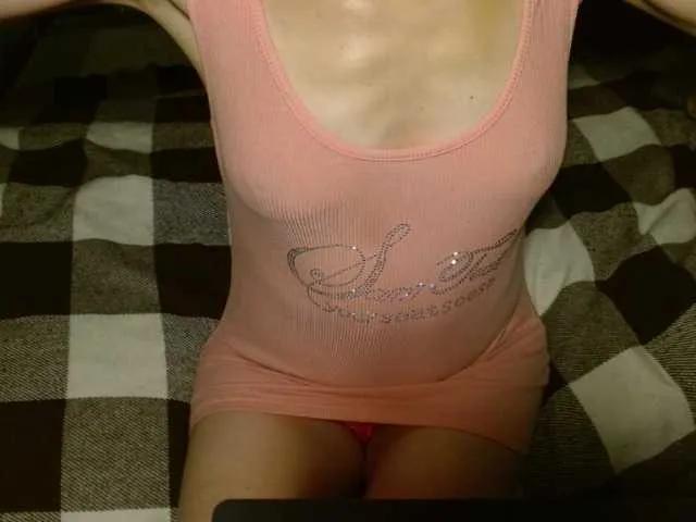 LorraineOSun on BongaCams 