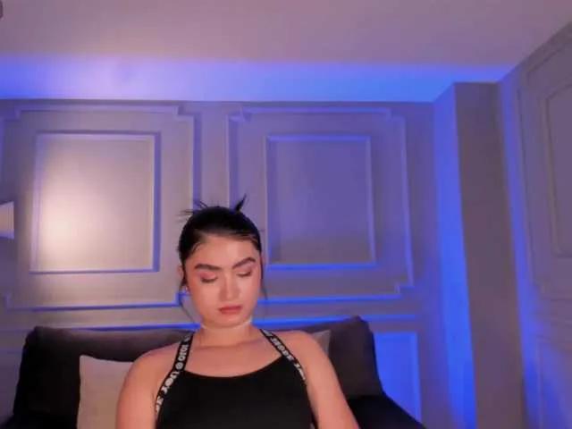 Freechat LucyWeiss on BongaCams