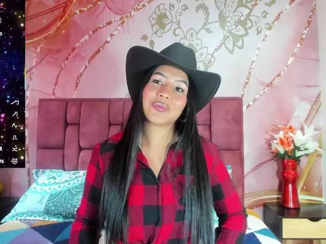 Offline luna-maisonn on BongaCams