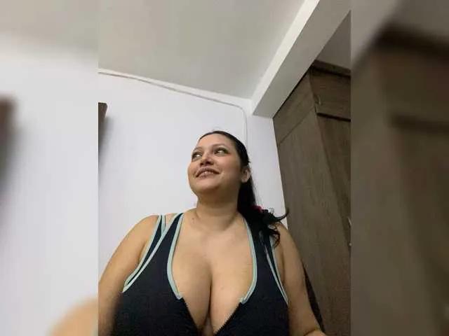 Freechat MarcellaGriffin on BongaCams