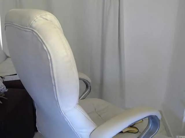 Offline Mature2025 on BongaCams