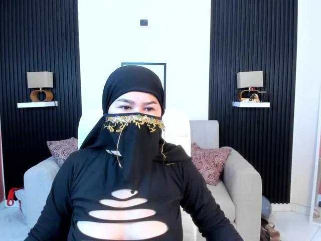Offline may-hadi on BongaCams