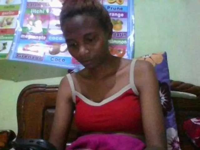 Mayah21a on BongaCams 