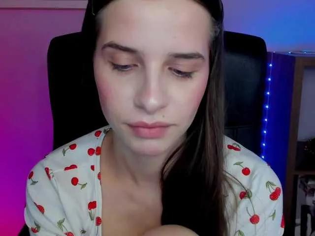 Offline MayaPerfect on BongaCams