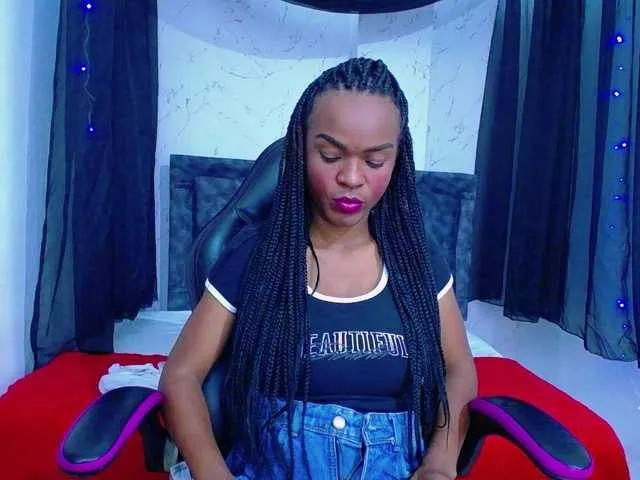 Offline mia-thommson on BongaCams