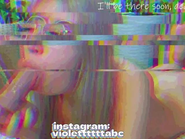 BongaCams MiaLiaHot is Freechat MiaLiaHot — Generous men, respect, attention, and masculinity.