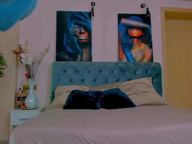 Freechat MichelleReys on BongaCams