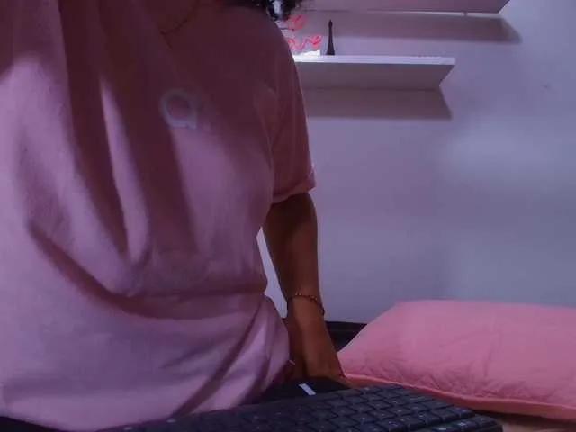 Offline naia-blesed on BongaCams