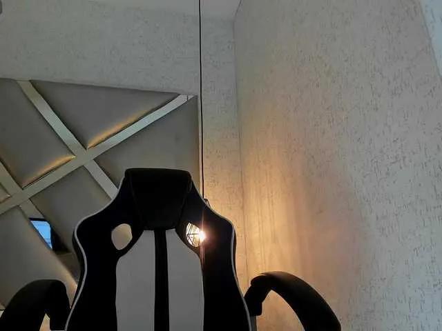 NATHALYMILLER-VC on BongaCams