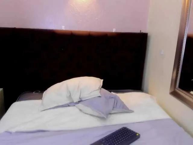 Nattassha-- on BongaCams 