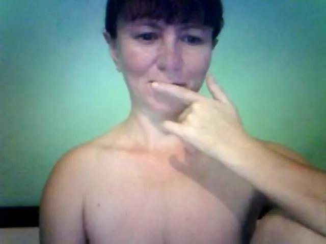 Offline Oksina on BongaCams