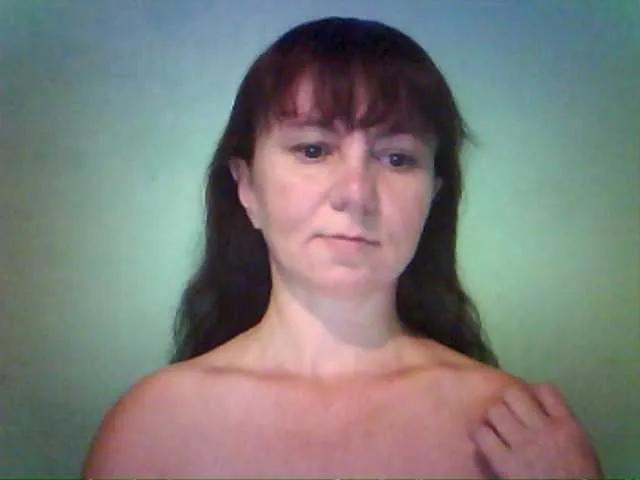 Offline Oksina on BongaCams