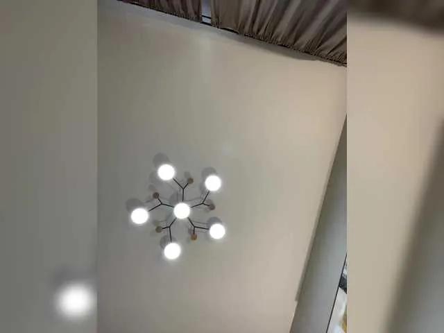 Offline OlivkaVif on BongaCams