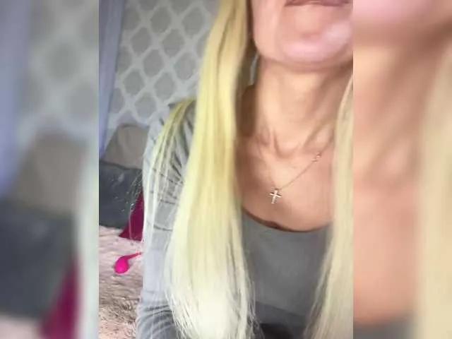 Freechat PATRICIA777 on BongaCams