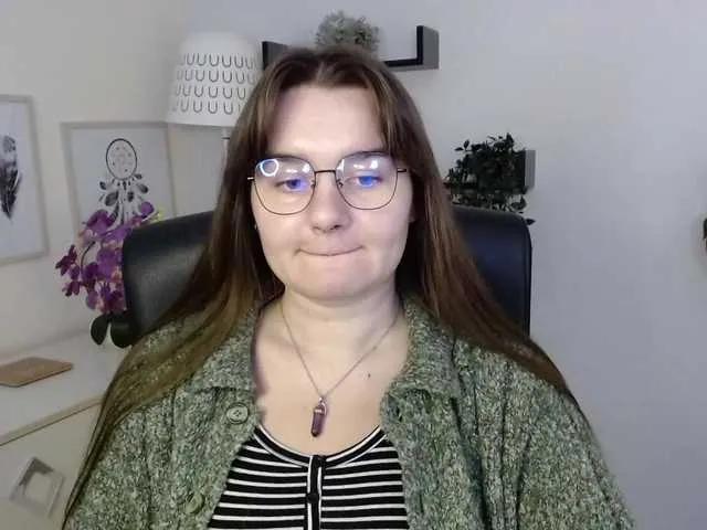 Offline perfectJulie on BongaCams